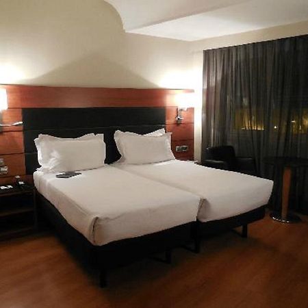 Hotel Kuber Наґпур Екстер'єр фото